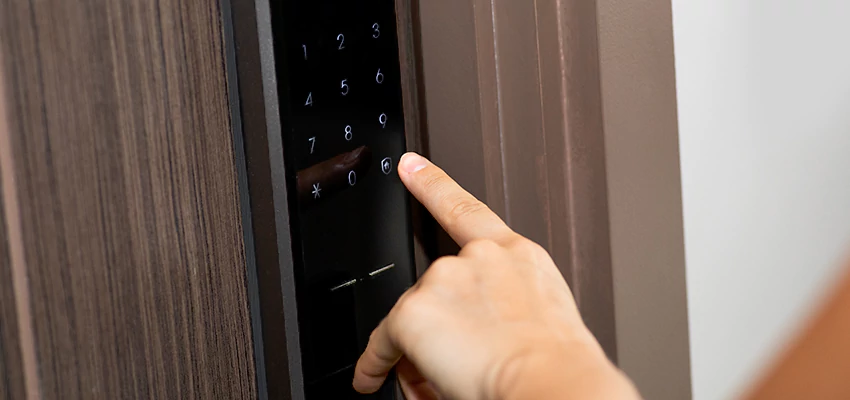 Smart Electric Locks Replacement Services in Queens, New York