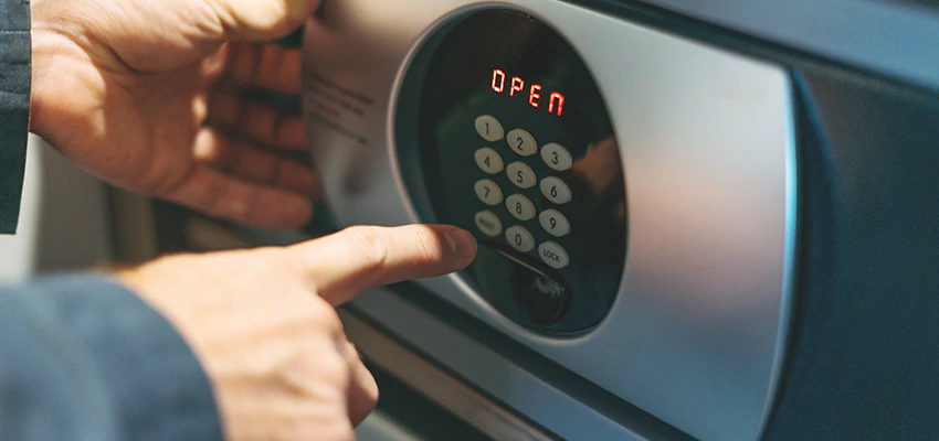 Cash Safe Openers in Queens, NY