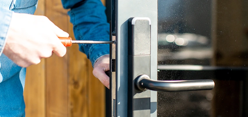 Aluminium Door Lock Replacement in Queens, NY